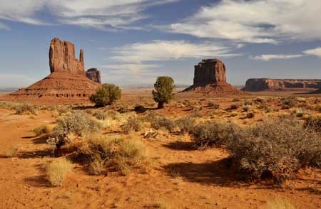 monument valley- from wildcat trail 2 elr.jpg