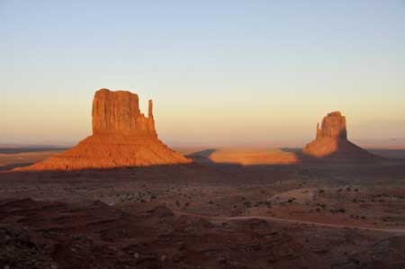 sunset over the mittens 2 monument valley elr.jpg